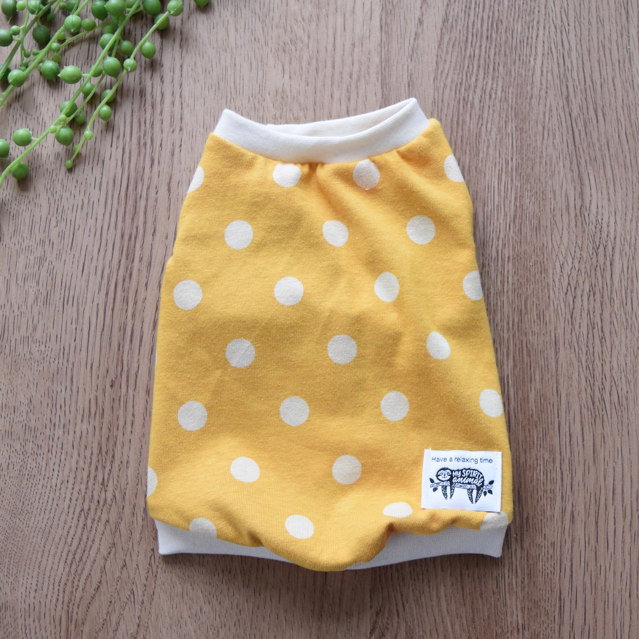 犬服　ドット柄タンクトップ DM ハンドメイド 犬服 ドット柄イエロータンクトップ ペット服・アクセサリー cocaco