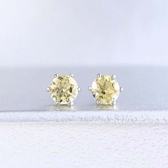 レモンクォーツ サージカルステンレス ピアス シルバー  金属アレルギー対応 つけっぱなしOK 1枚目の画像