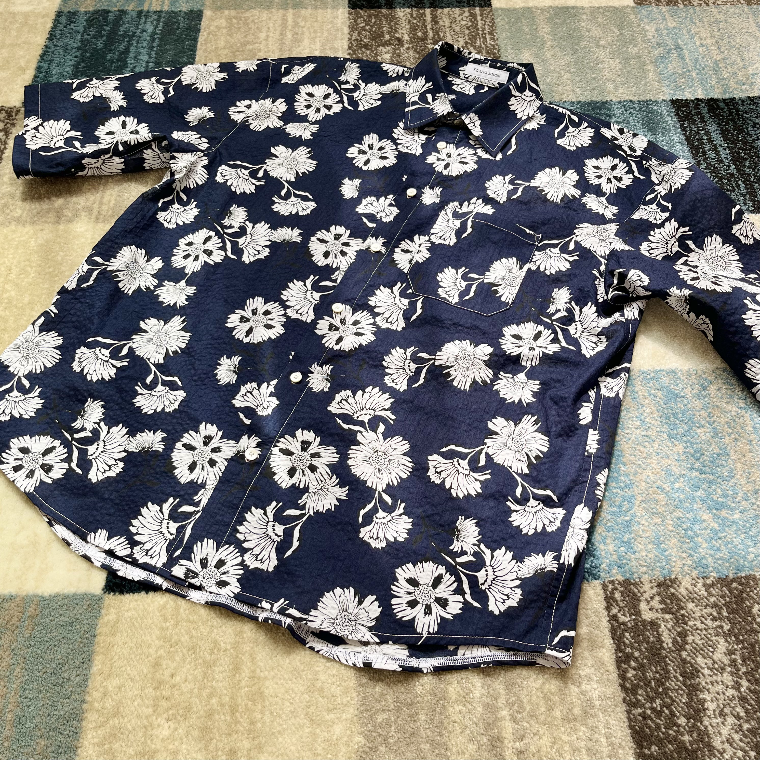 ビッグシルエット花柄シャツ