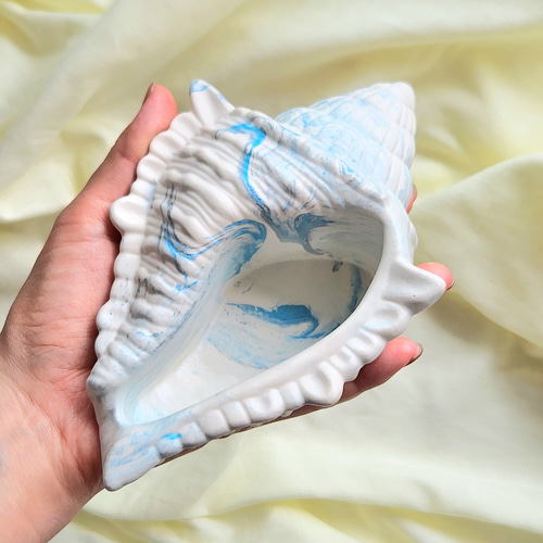 海辺の風をお部屋に♩貝殻の小物入れ (ホワイト×ブルー) / ジェス