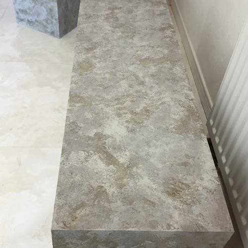 造作費120万・コンクリート調大型ベンチ】