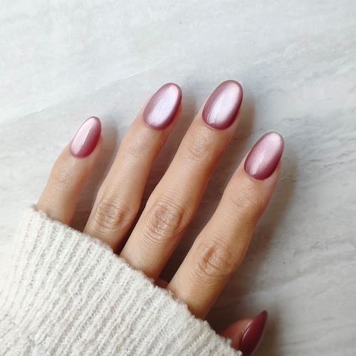 No.17 シルキーぷるぷるマグネット『 ルージュ 』シンプルワンカラー  