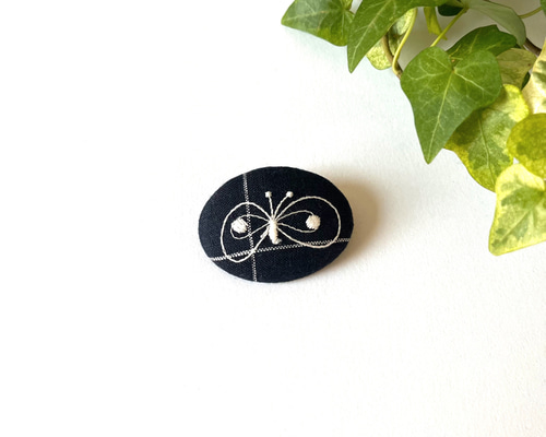 ミナペルホネン ブローチ（小） ブローチ chardon 通販 17837613