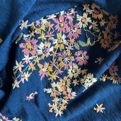 花畑　クリアランス　手作りハンドメイド刺繍花手織り布ワンピース 花畑 手作りハンドメイド刺繍花手織り布ワンピース ワンピース