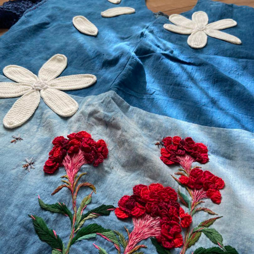 手作りハンドメイド藍染古布刺繍花パチワークシャツ Tシャツ 夢 手作りハンドメイド藍染古布刺繍花パチワークシャツ Tシャツ 夢