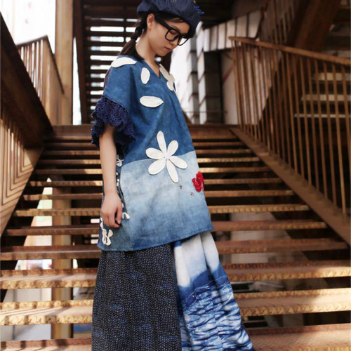 手作りハンドメイド藍染古布刺繍花パチワークシャツ Tシャツ 夢
