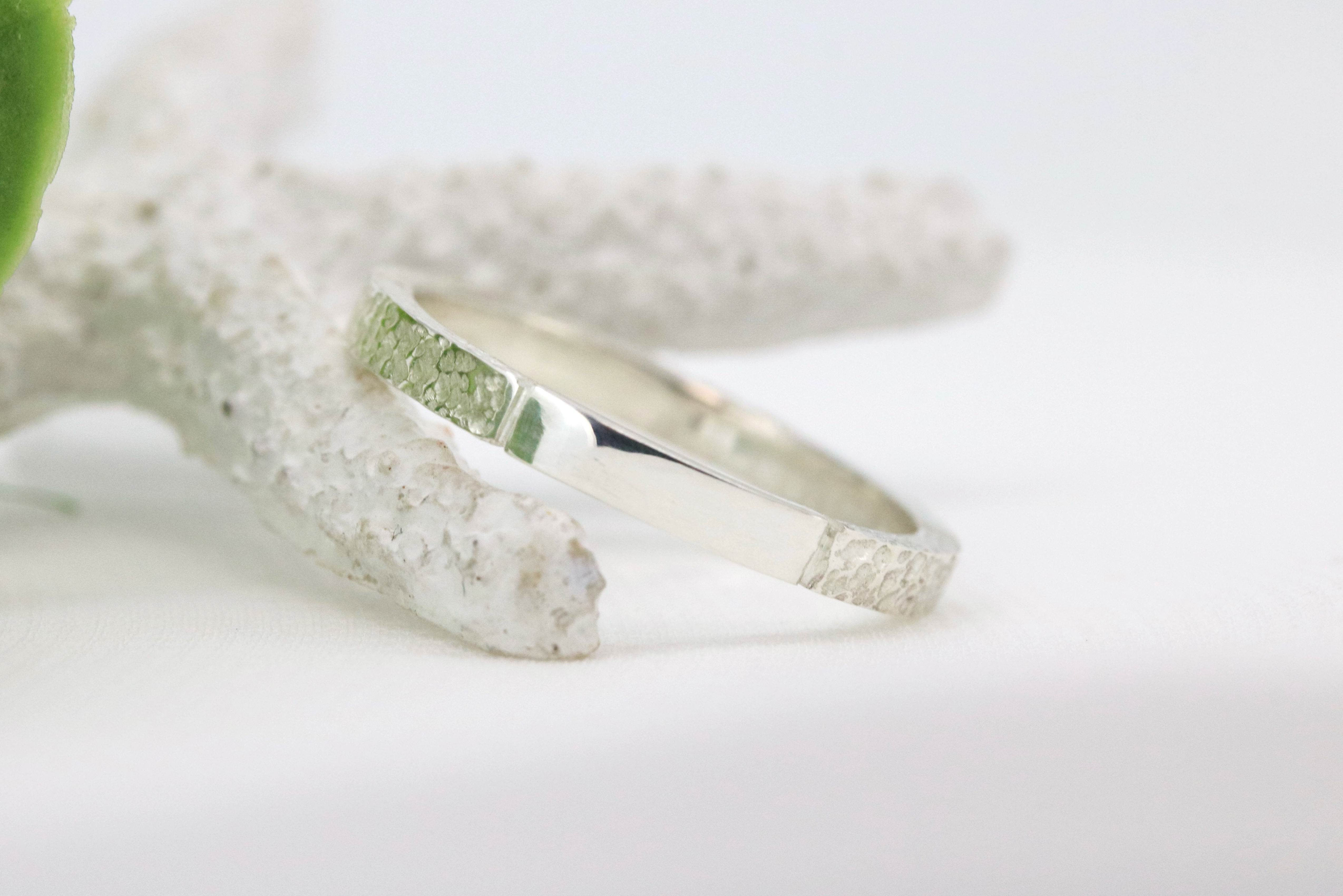 【ルナ】遺骨リング 遺骨ジュエリー メモリアルリング メモリアルジュエリー 手元供養 完全防水