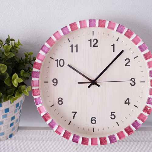 電波時計】大人可愛い♡キュートなピンク色キラキラガラスタイルの