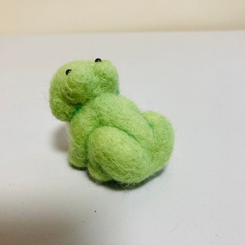 羊毛フェルト カエル 羊毛フェルト kanken 通販｜Creema