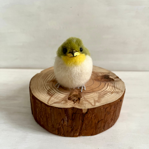 羊毛フェルト＊ふわふわメジロ(立体) 羊毛フェルトのメジロ – muumuufactory