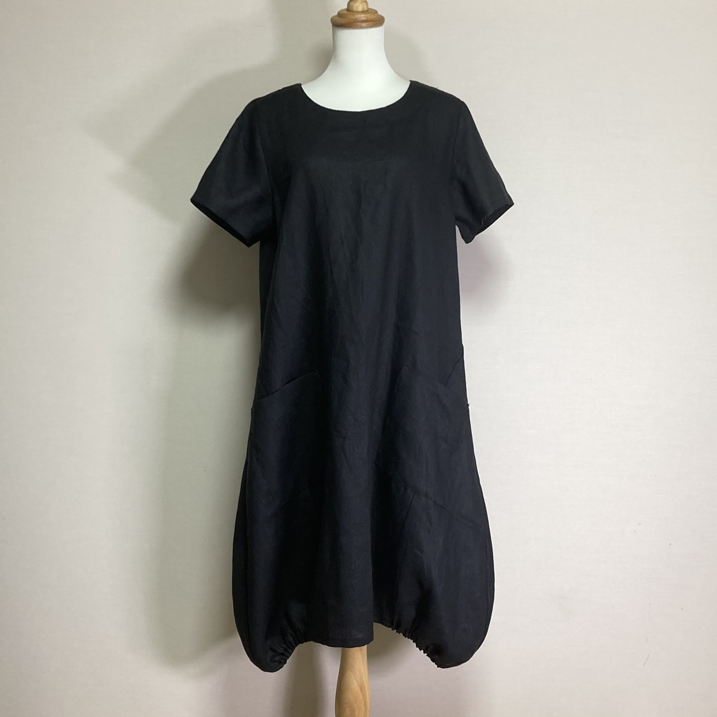 カラーリネン◆バルーンワンピ　半袖◆黒◆S・M・Ⅼ・LL（中厚、リネン100％）