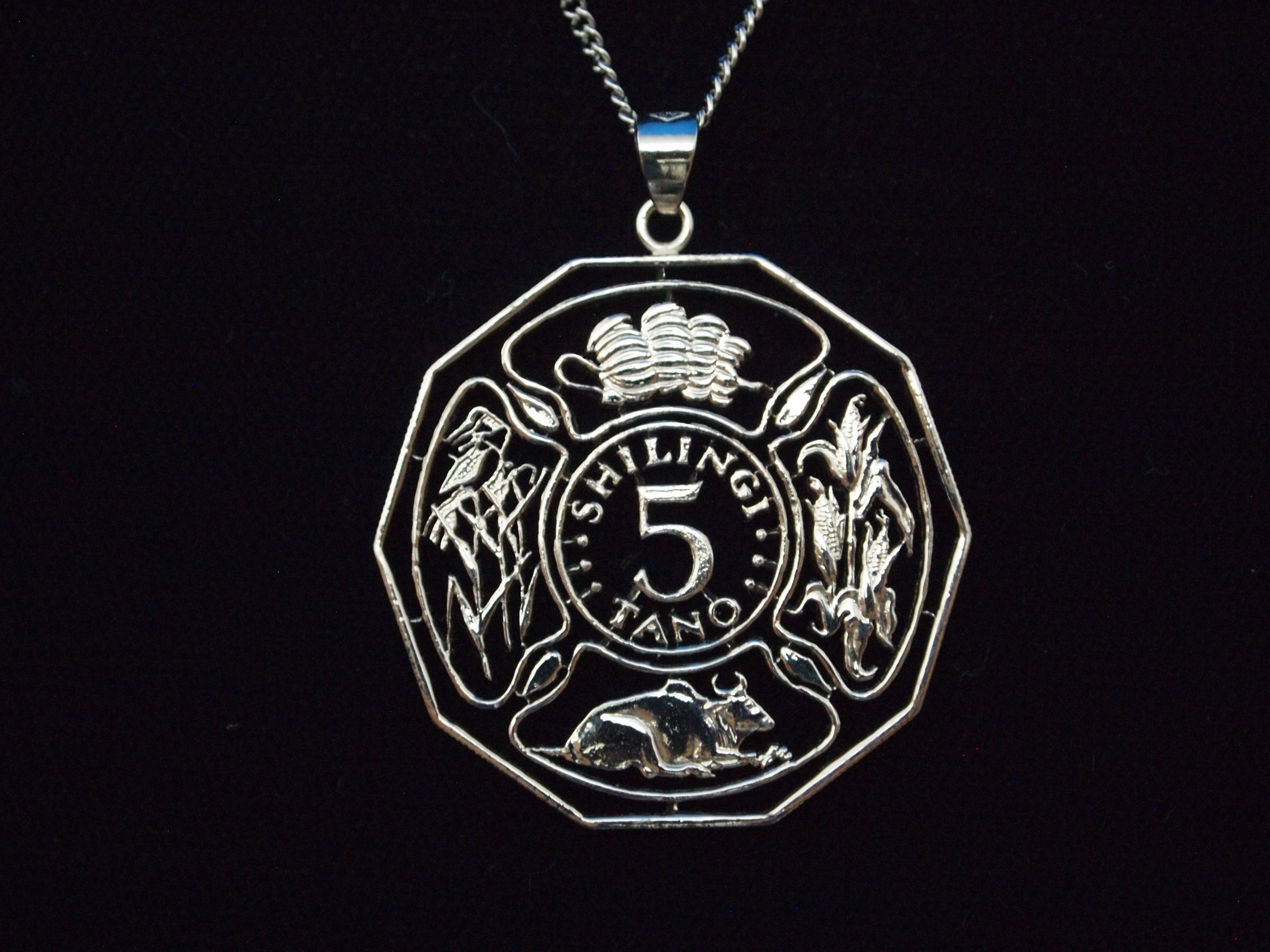 コインカットペンダント タンザニア５シリング