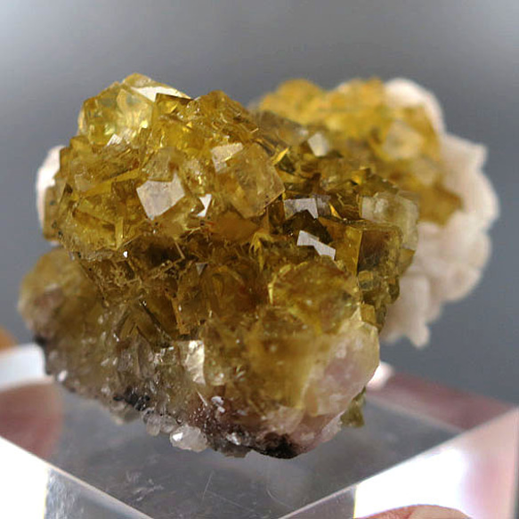 スペイン産イエローフローライト 蛍石 Yellow Fluorite 人気・おすすめ｜売れ筋商品・話題商品におすすめ コスパ重視 安心配送 国内発送・正規流通商品