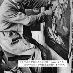 秋の差し色。本革 パラシュートバッグ／オレンジ｜ミリタリールーツ×くったりレザーの相棒 3枚目の画像