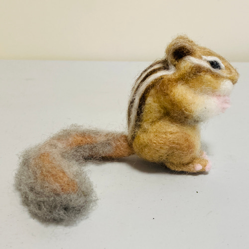 羊毛フェルト　羊毛フェルト 羊毛フェルト エゾシマリス 羊毛フェルト kanken 通販 17841006