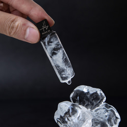 滴る氷の透明USBメモリ【Melty-ice Drops】(32,64GB) 6枚目の画像