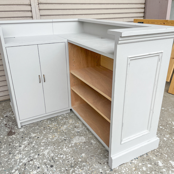 美容室向けL字カウンター 店舗向けレジカウンター オーダーメイド店舗什器 かわいいアンティークカウンター エイジング塗装 