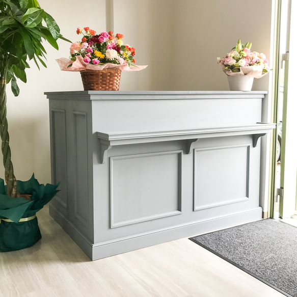 美容室向けL字カウンター 店舗向けレジカウンター オーダーメイド店舗什器 かわいいアンティークカウンター エイジング塗装 