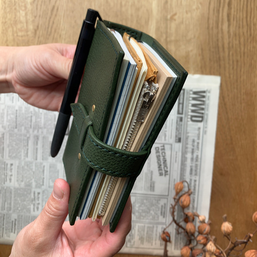 トラベラーズノートカバー／パスポートサイズ／深緑／革 手帳カバー