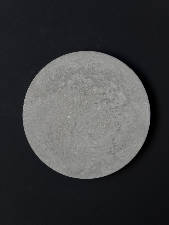 PM-1■12.9cm モルタル サークルプレート■ ディスプレイ 器 皿 インテリア 什器 オブジェ コンクリート 1枚目の画像