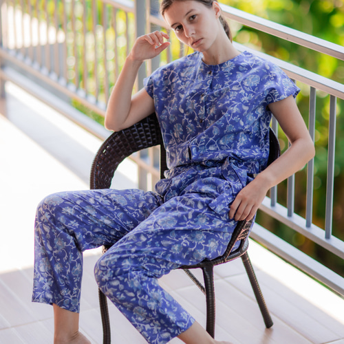 新品フィードサック風マリン柄サロペット 新品フィードサック風マリン柄サロペット - メルカリ