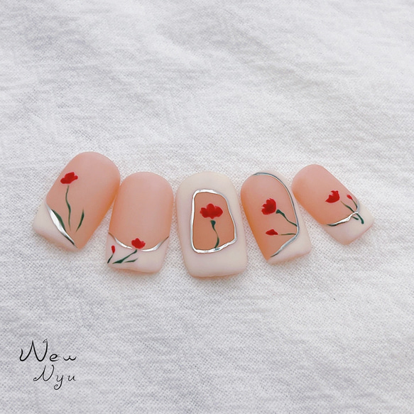 カーネーションのネイルチップ/フラワー/フラワーネイル/花デザイン