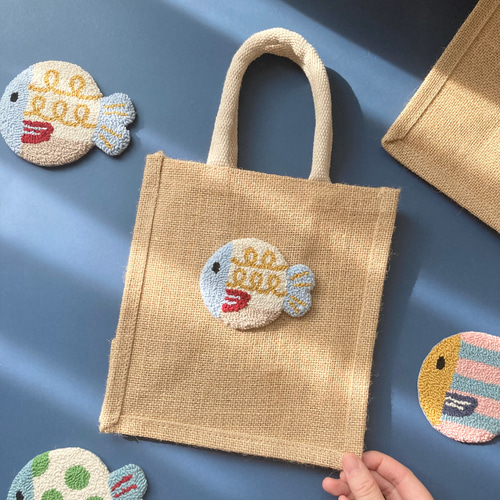 ハンドメイド☆バケツ型トートバッグ ☆フラワー☆パンチ