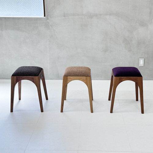 木製スツール 【Arch(アーチ)｜無垢ウォールナット材】カラー20色 天然