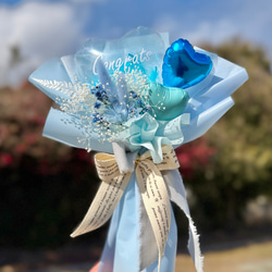 フラワーバルーンブーケ ブルー｜名入れ可｜誕生日・発表会・結婚祝い