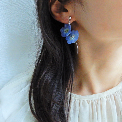 七色の雫煌めく✴︎そよ風ネモフィラ〜ピアス・イヤリング ネックレス