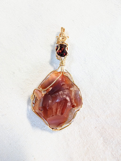 14kgf 北海道 美利河 アゲート ガーネット ゴールドフィルド ワイヤ  ペンダント