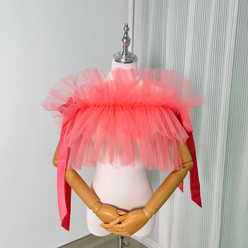 送料無料！オフショルダー 可愛い ビビッドピンク デザイン感 前撮り  