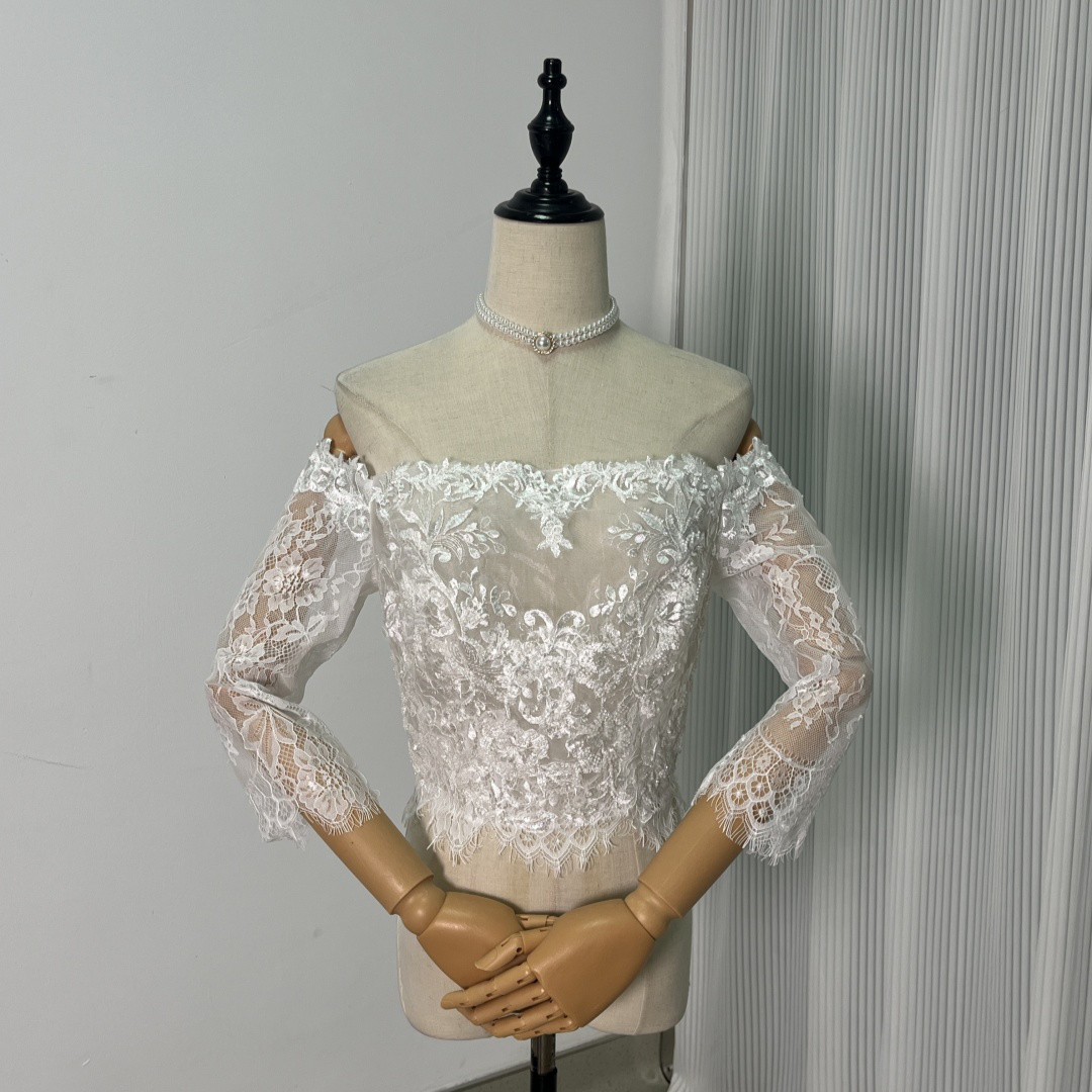 送料無料！ボレロ  オフショルダー  可憐な花刺繍のトップス  長袖  ブライダル 花嫁/ウェディングドレス  ファスナ