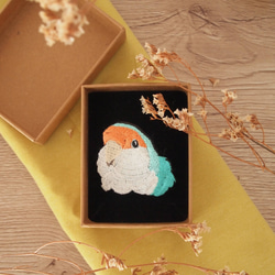 刺繍 ブローチ コザクラインコ ノーマル こざくらいんこ 鳥 ブローチ