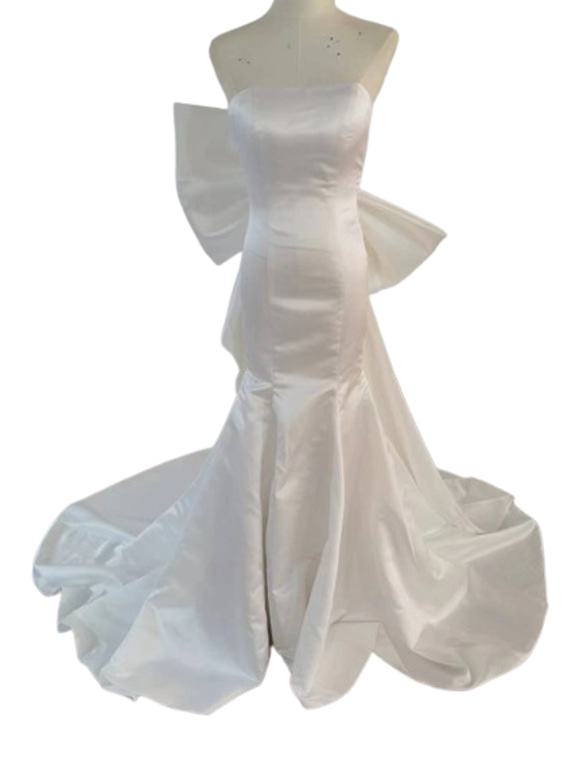 ウェディングドレス マーメイドライン ふっくら柔らかなバックリボン  
