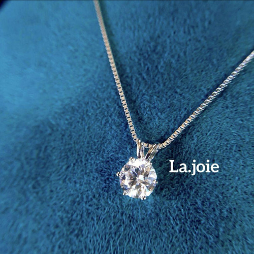 人気！最高品質【0.5ct 】6爪 最高品質 モアサナイト 人工