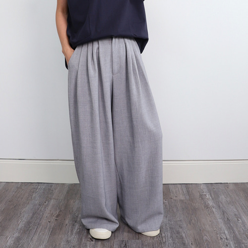TODAYFUL グレー プリーツ ワイドパンツ ニット素材 TODAYFUL グレー プリーツ ワイドパンツ ニット素材