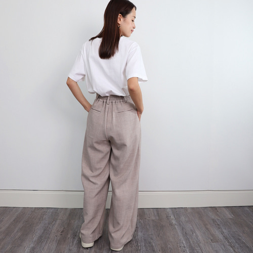 洗濯可、通年着れる】プリーツタック ワイドパンツ 後ろウエスト