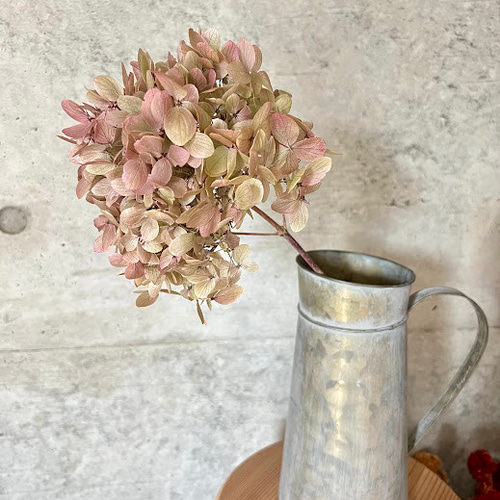 アジサイとスモークツリーのスワッグブーケP＊紫陽花守り
