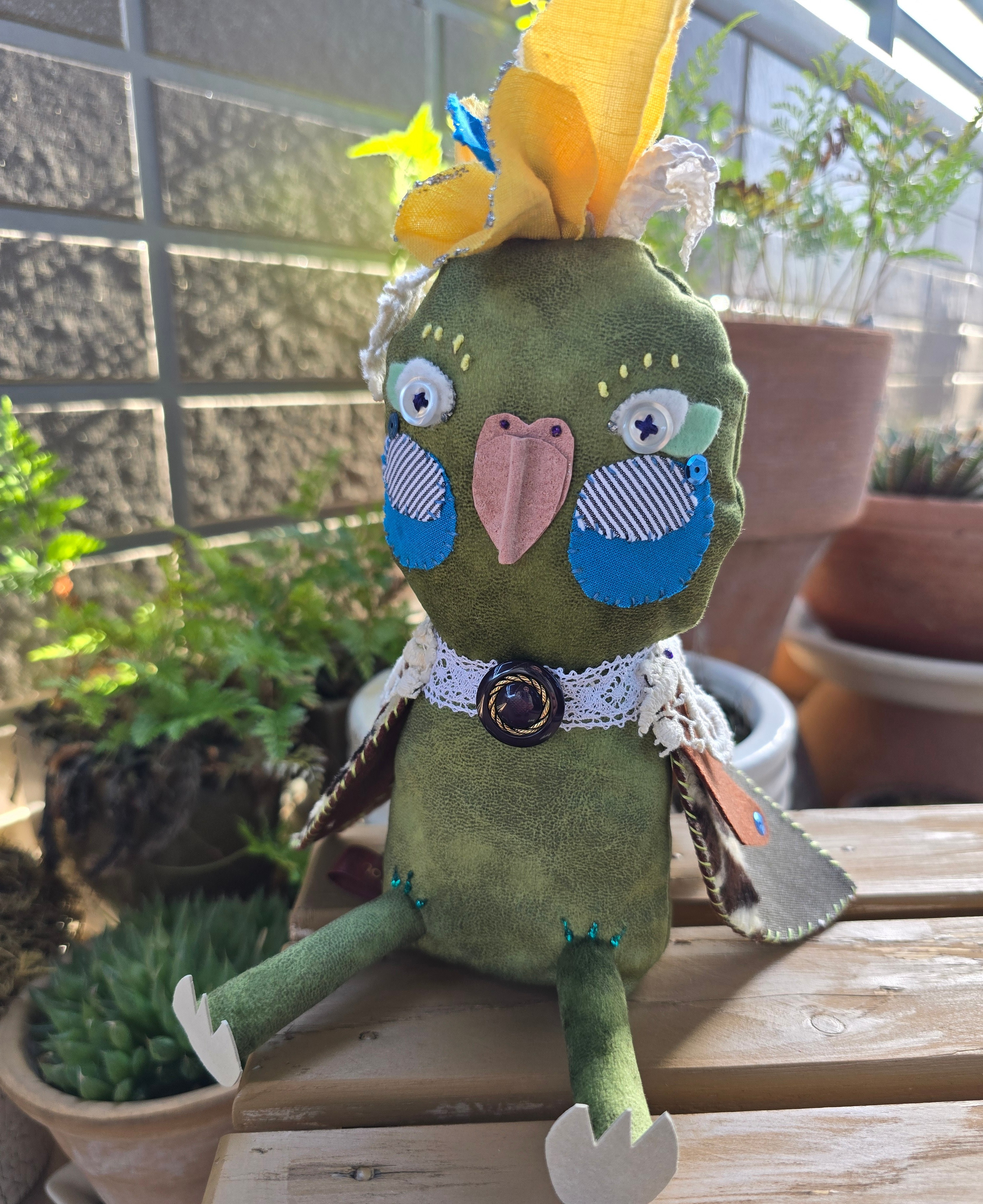 sonojiのぬいぐるみ「Mr.Bird」004　モスグリーン