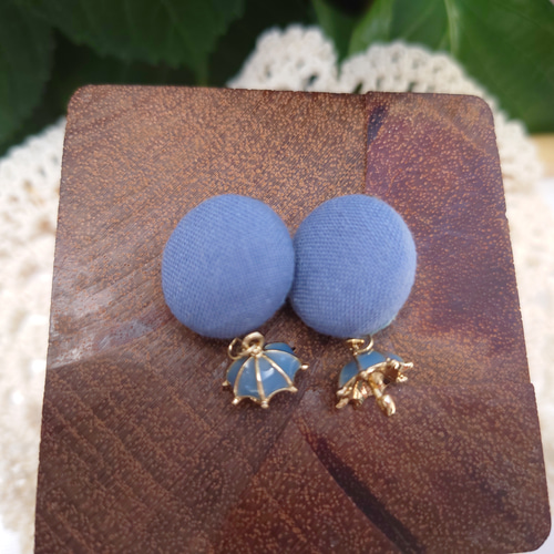 裏までかわいい♪くるみぼたんピアス・イヤリング 【木綿・かさ