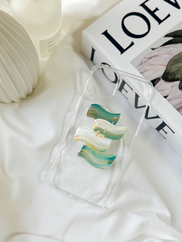 【waveline】blue × beige  ニュアンス スマホケース【iphone/アクリル絵の具】 2枚目の画像