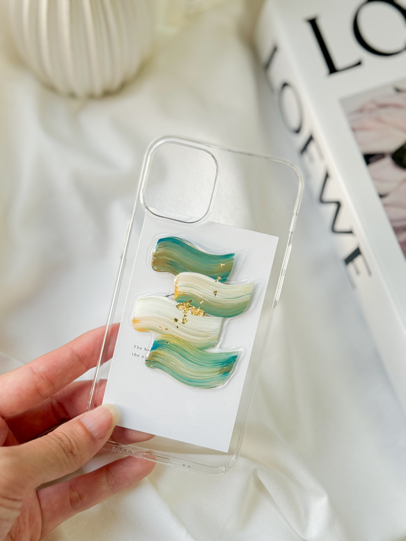【waveline】blue × beige  ニュアンス スマホケース【iphone/アクリル絵の具】 1枚目の画像