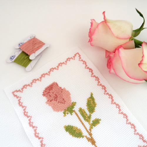 アンティーク カットワーク ニードルポイントローズ 薔薇 花刺繍