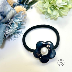 【1点1点もの】アルコールインクアート　花のヘアゴム 6枚目の画像