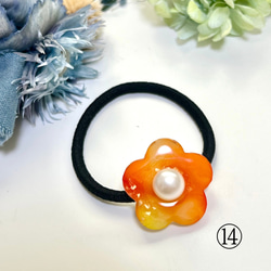 【1点1点もの】アルコールインクアート　花のヘアゴム 15枚目の画像