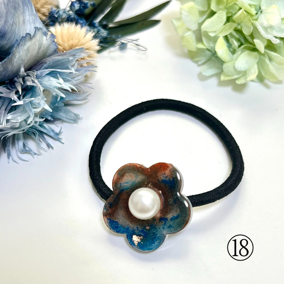 【1点1点もの】アルコールインクアート　花のヘアゴム 19枚目の画像