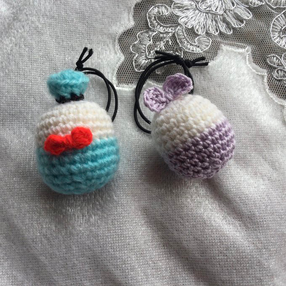 Z0060 かぎ編み 編みぐるみ 可愛いヘアゴム 2個セット ヘアゴム ひかり