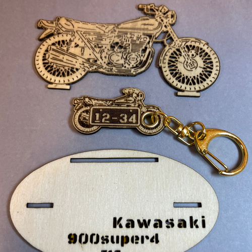 デジフェス　木製キーホルダーセット バイク カワサキ kawasaki Z1模型 木製 フィギュア スタンド