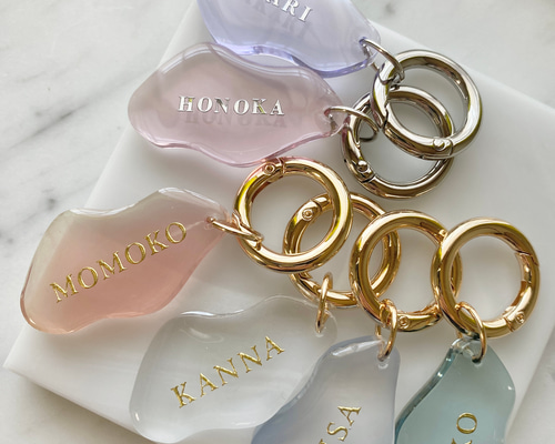 レジンイニシャルOriginalパーツ⭐️オーダーのみ1個150円対応出来ます⭐️ レジンイニシャルOriginalパーツ⭐️オーダーのみ1個150円対応出来ます⭐️